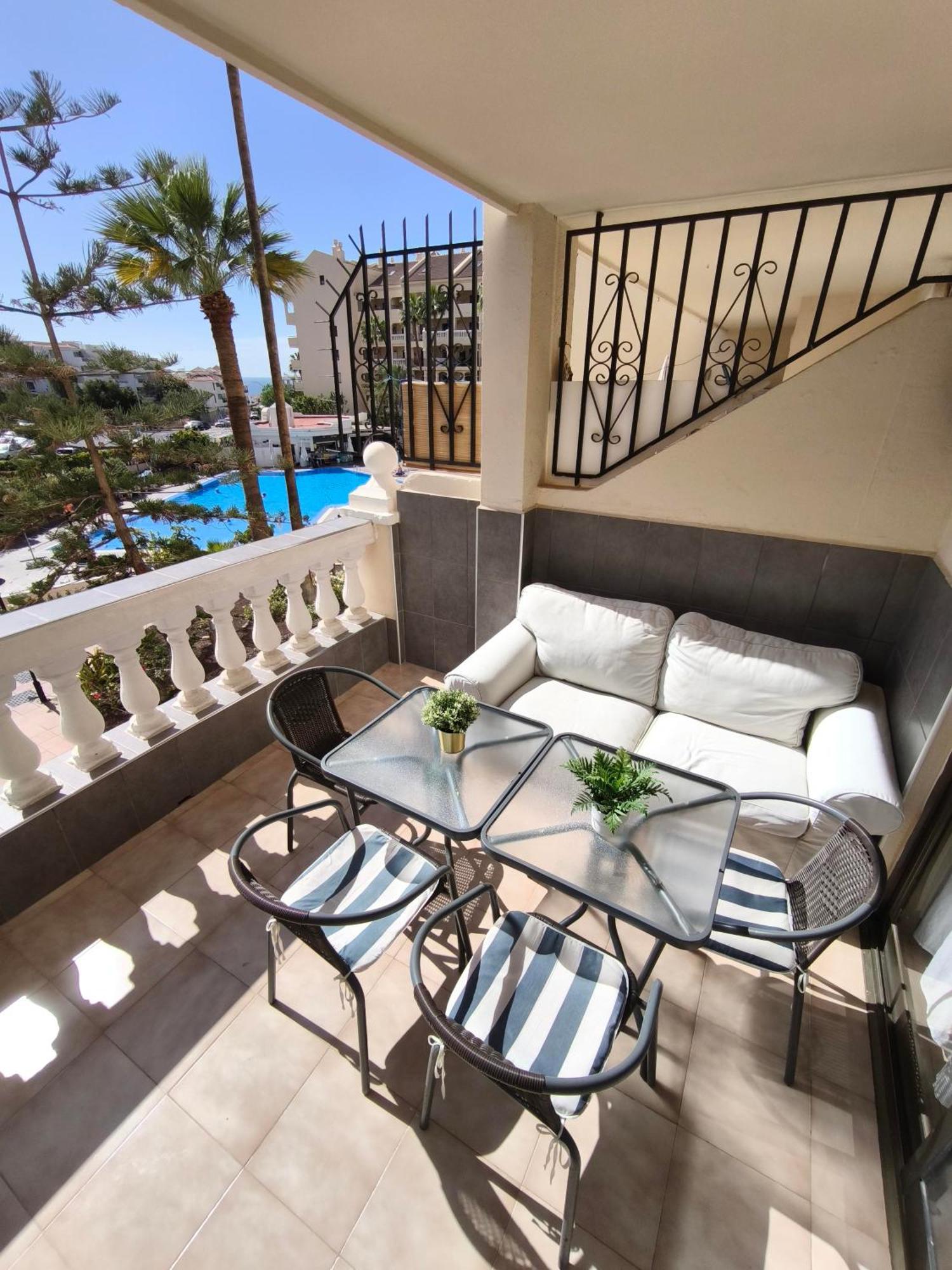 Tenerife Castle Harbour Los Cristianos  Extérieur photo
